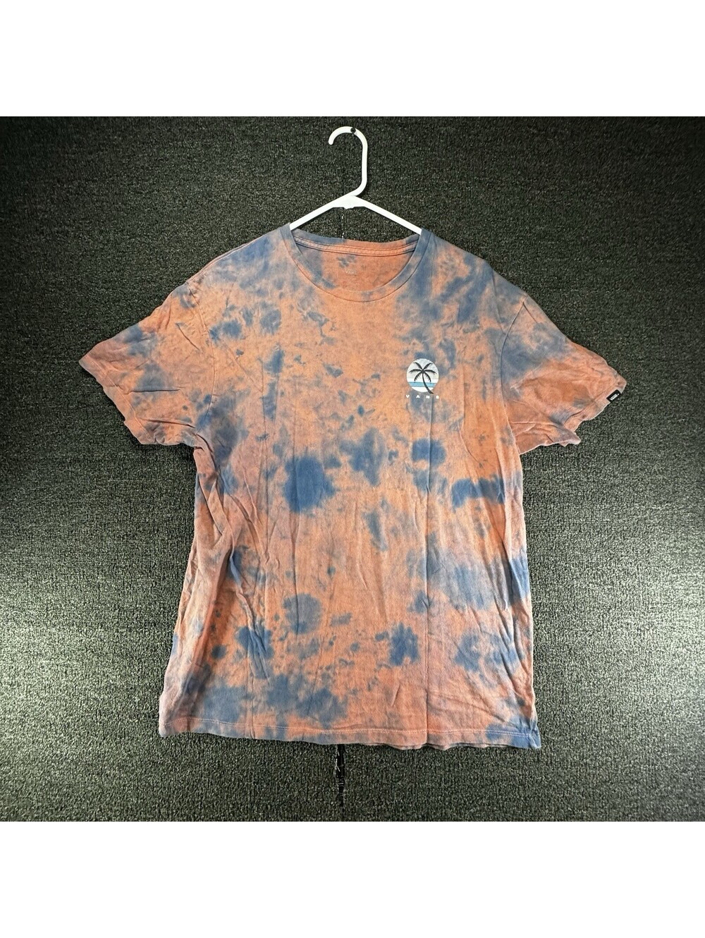 Vans Men’s Large Pink Blue Tie-Dye Palm Tree Chest Logo Graphic T-Shirt